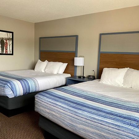 Americinn By Wyndham New Richmond Bagian luar foto