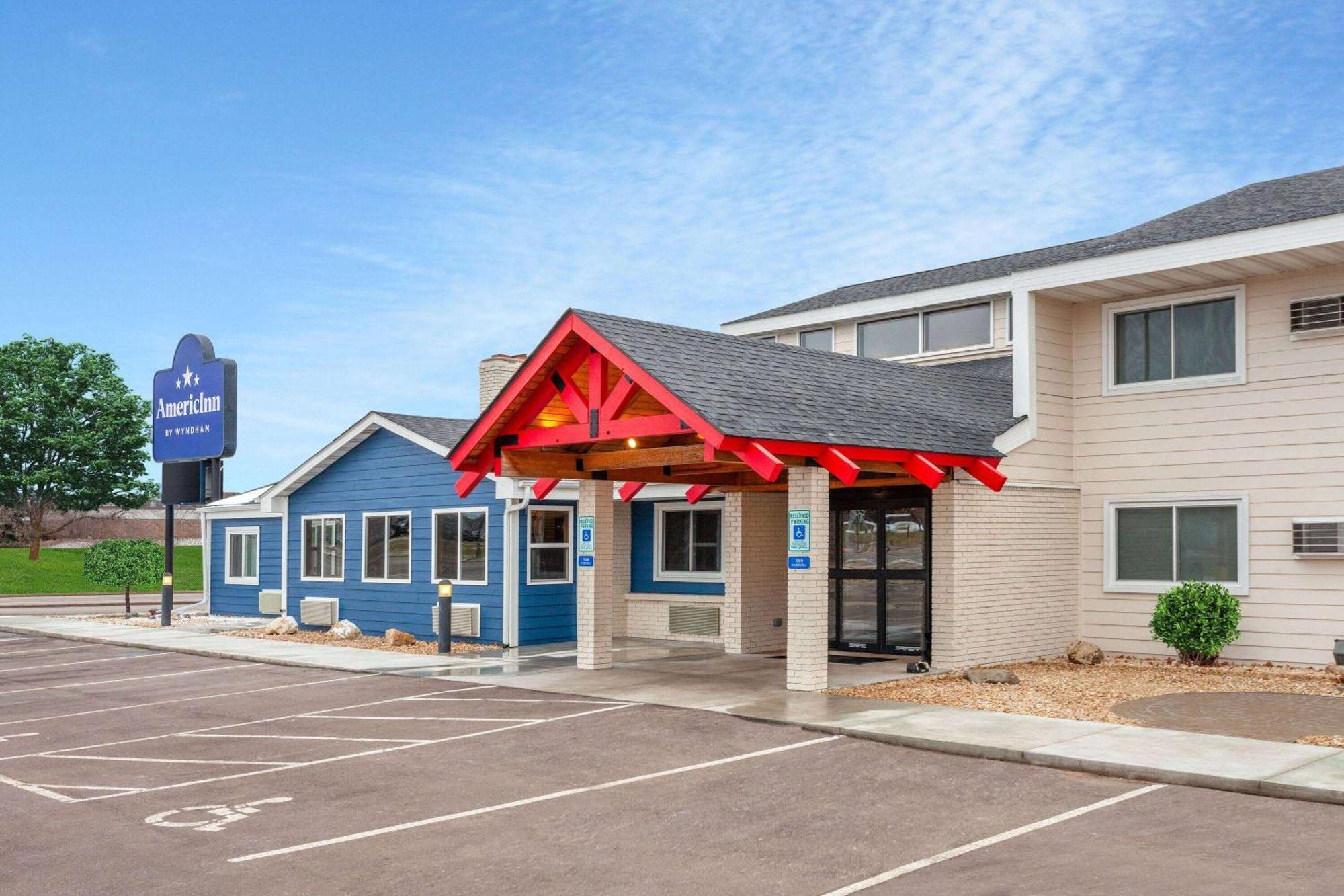 Americinn By Wyndham New Richmond Bagian luar foto