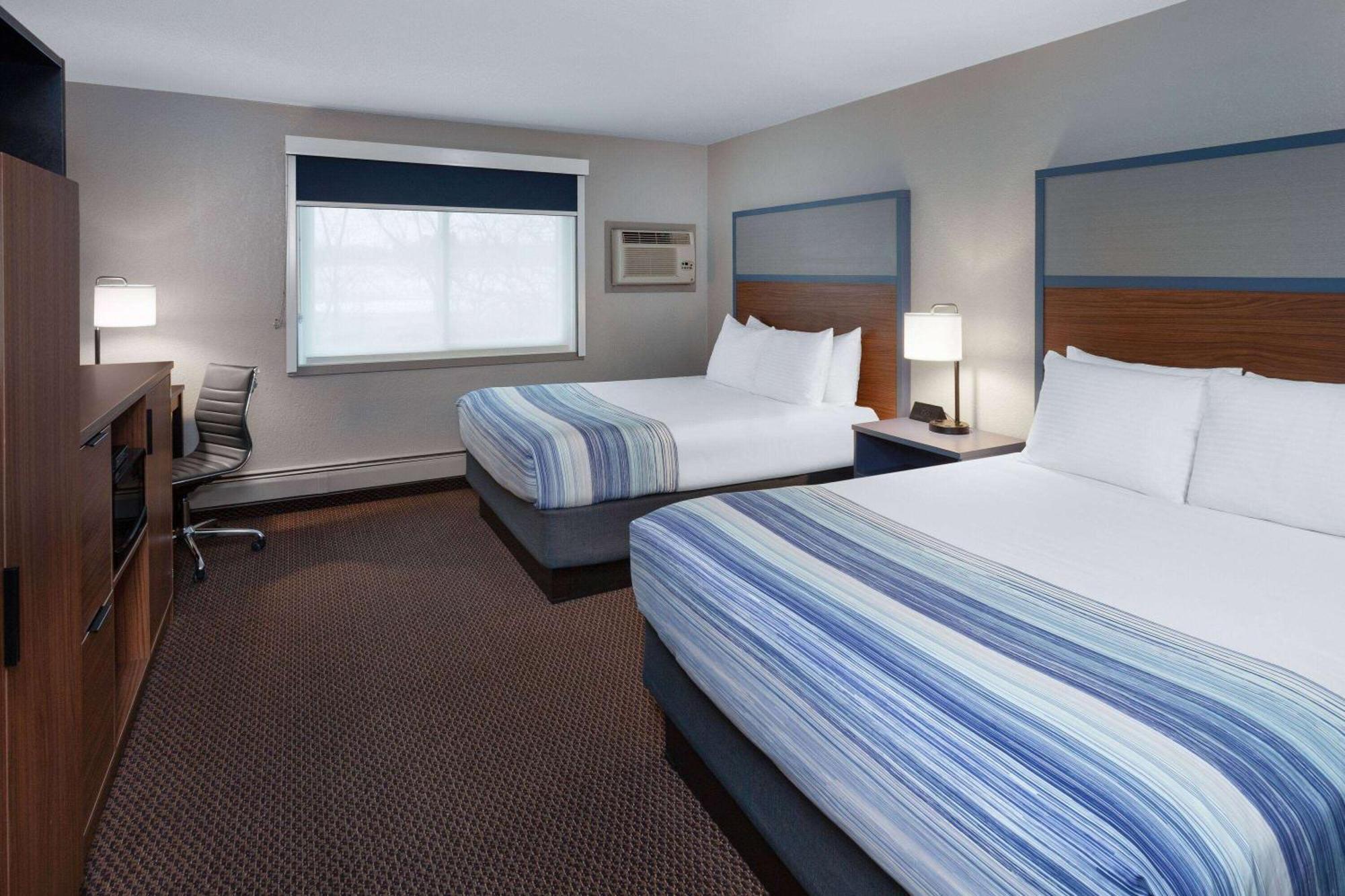 Americinn By Wyndham New Richmond Bagian luar foto