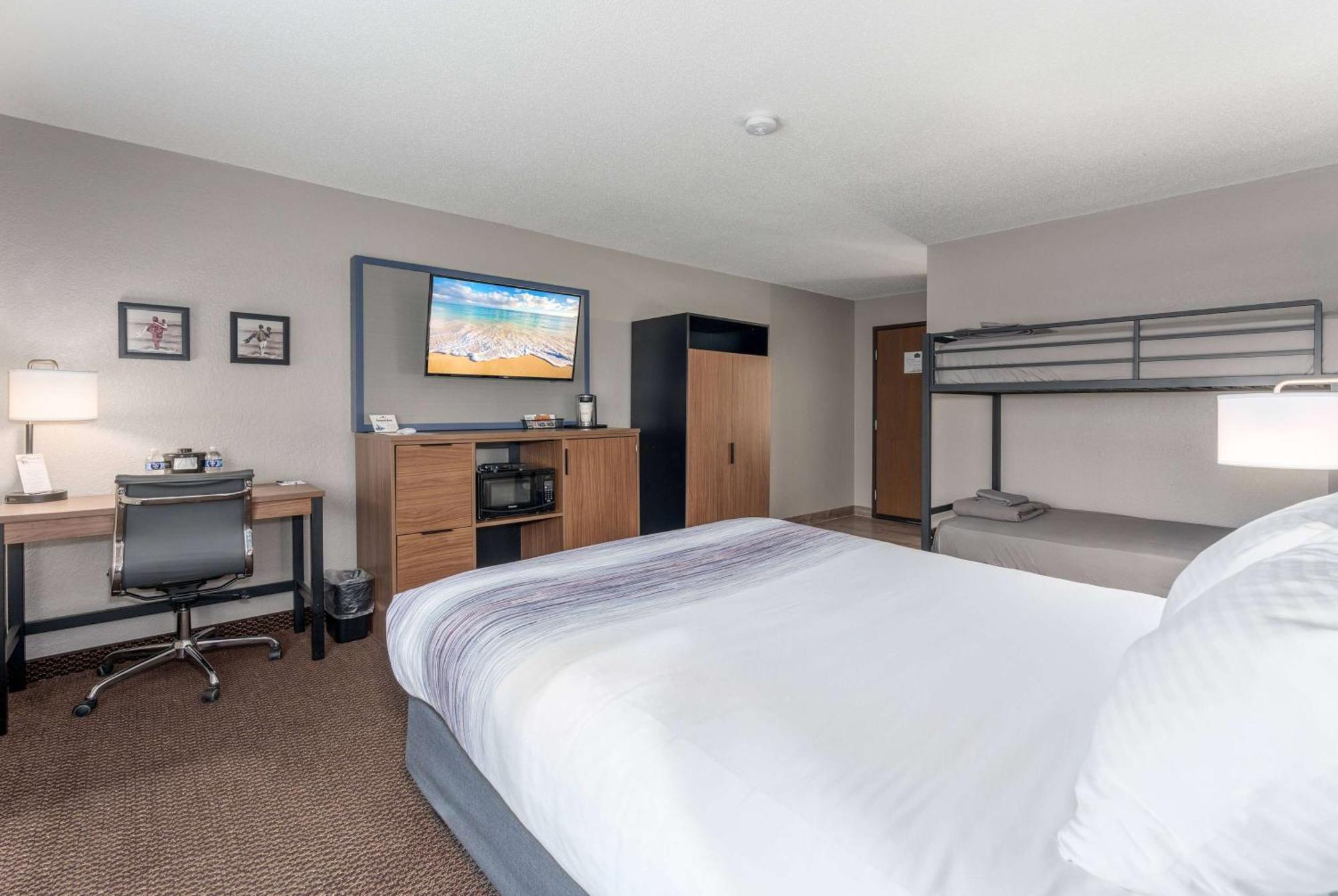 Americinn By Wyndham New Richmond Bagian luar foto